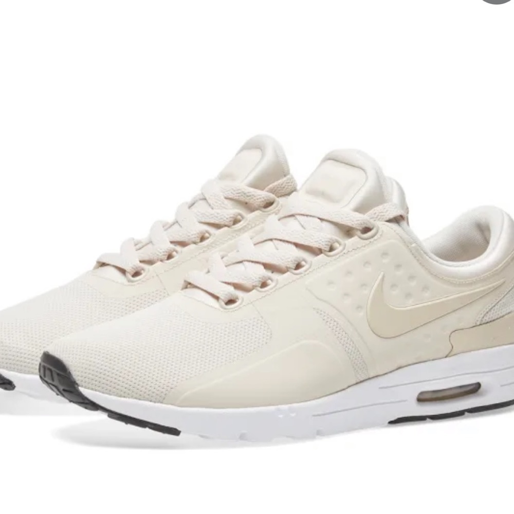 Nike Air Max Zero in Oatmeal
